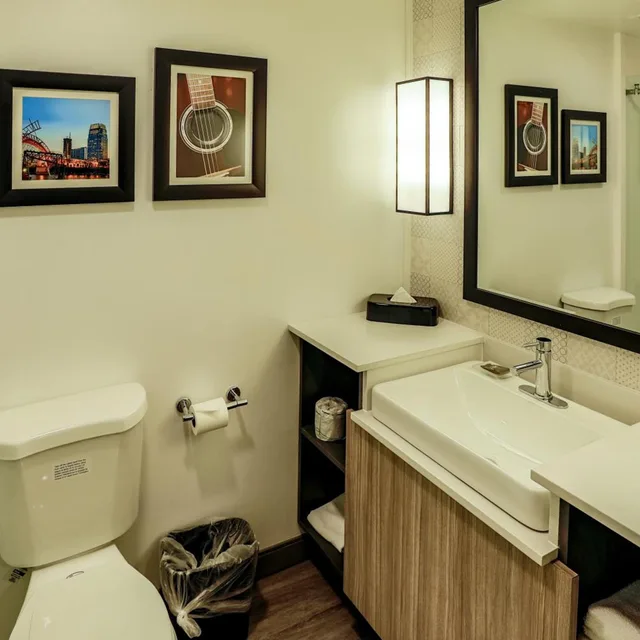 Suite, King Bed, Sofa, Country Inn & Suites By Radisson Nashville Airport TN 8/9