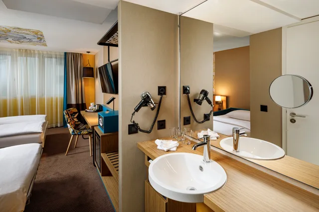 غرفة قياسية ثلاثية، Hotel Swiss Chocolate Lausanne By Fassbind 3/3