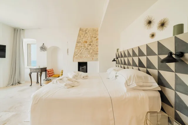 Deluxe, Suite, King Bed, Ocean Front, Balcony، Antico Mondo 1/10