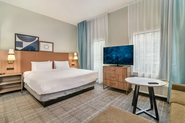 جناح بسريرين مزدوجين، Staybridge Suites Tyler University Area 1/5