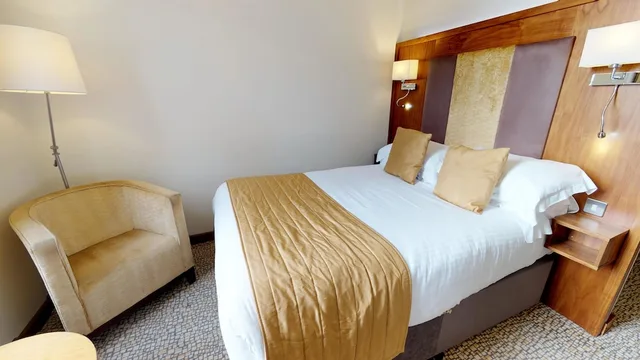 غرفة اقتصادية بسرير مزدوج، The View Hotel 2/6