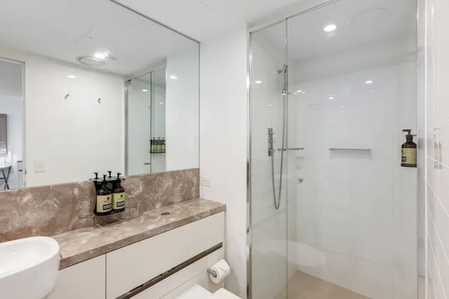 2 Bedrooms, Luxury, Apartment, King and Twin Beds, Ocean View, 2 Bathrooms, Holiday Holiday Soul Surfers Paradise 7/8