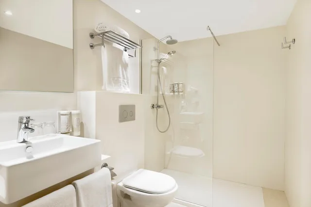 جناح جونيور بسريرين منفصلين مع أريكة، Iberostar Waves Club Cala Barca 3/4