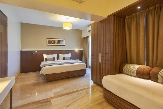 Deluxe, King Bed, Residency Sarovar Portico 1/6