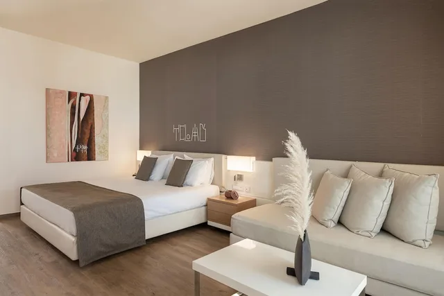 Deluxe, Twin Beds, Shared Pool، Avra Imperial Hotel 3/10