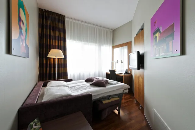 غرفة عائلية بسرير مزدوج، Quality Edvard Grieg Hotel 4/10