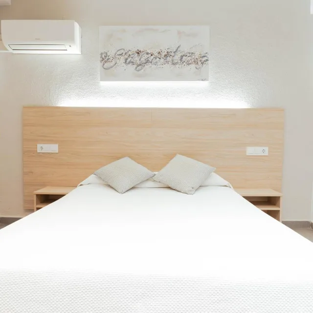 Basic, Double Bed, No Balcony، Hotel S Agoita 5/8