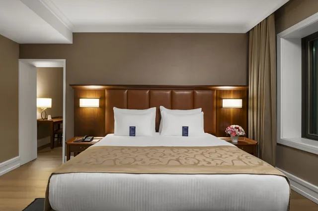 غرفة ديلوكس بسرير كينج، Rotta Hotel Istanbul 1/3