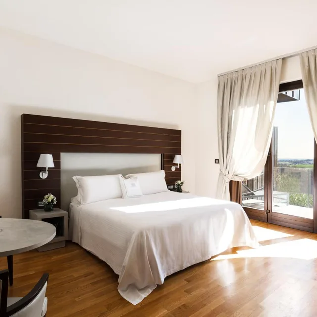 Deluxe, King Bed, Palazzo Di Varignana Resort Spa 1/4