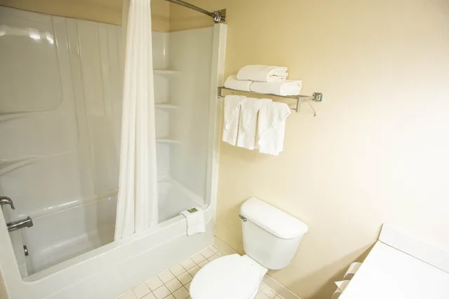 غرفة قياسية بسريرين مزدوجين، Holiday Inn Express & Suites Harrisburg W - Mechanicsburg 5/7