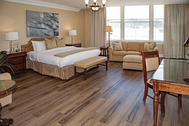 جناح بسرير كينج، Haywood Park Hotel, Ascend Hotel Collection 1/2
