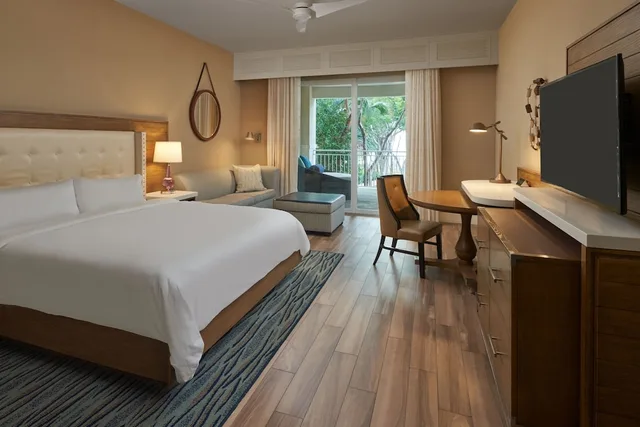 غرفة بسرير كينج لذوي الإعاقة، Playa Largo Resort & Spa, Autograph Collection 1/2