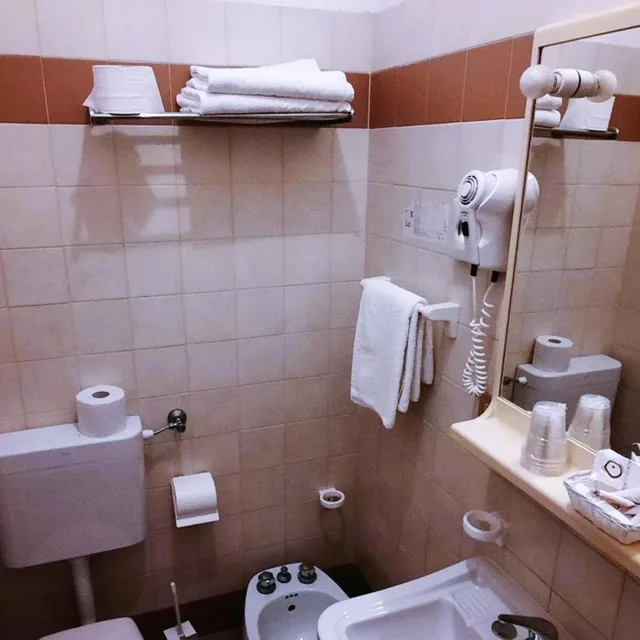 غرفة عائلية بشرفة، HOTEL PARIOLI 3/3