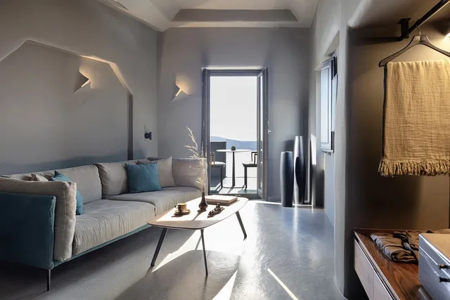 Honeymoon, Suite, Queen Bed, Sunset View, Outdoor Jetted Tub، Kivotos Santorini 5/6