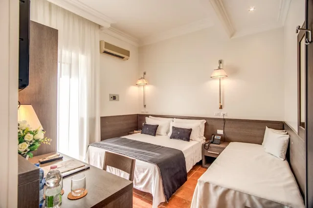غرفة قياسية بسرير مزدوج أو سريرين منفصلين، Hotel Mirti 9/10