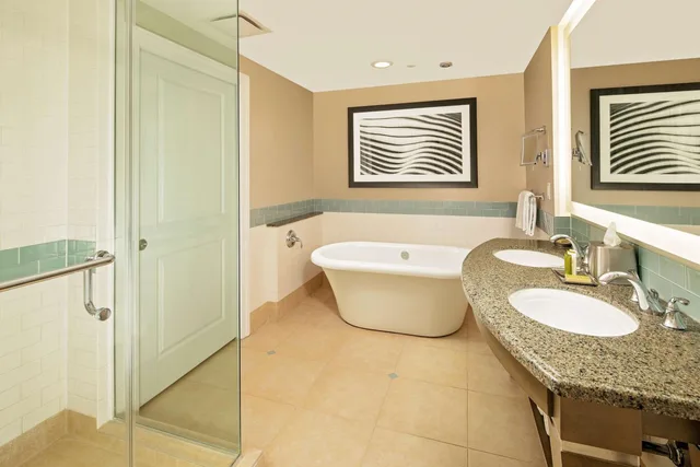 Penthouse Suite, King Bed, Sofa, Balcony، Hilton Grand Vacations Club Parc Soleil Orlando 3/3
