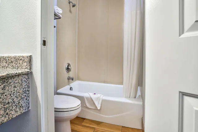 غرفة بسريرين كوين للمدخنين، Motel6 Menifee, CA 5/5