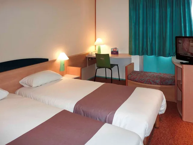 غرفة قياسية بسرير مزدوج وسرير فردي، Ibis Laon 8/10