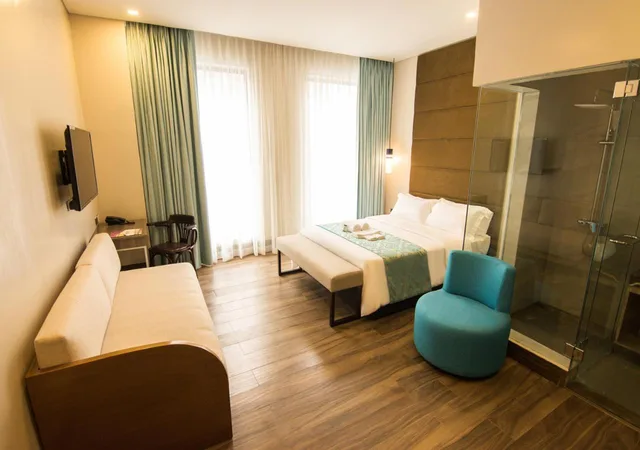 غرفة ديلوكس بسرير مزدوج، Goldberry Lite Hotel Iloilo 2/3