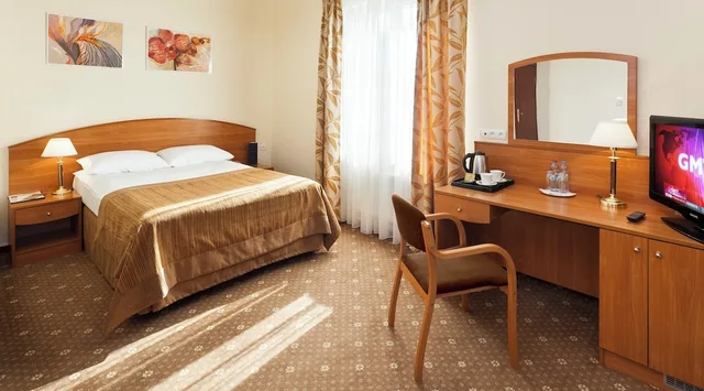 غرفة قياسية بسرير مزدوج، Warminski Hotel & Conference 2/3