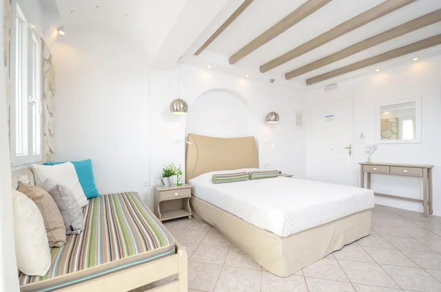 جناح بسرير مزدوج وسريرين منفصلين، Naxos Evilion 4/10