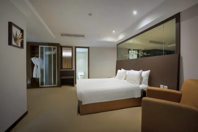 غرفة قياسية بسرير مزدوج، THE ALANA SURABAYA 2/5