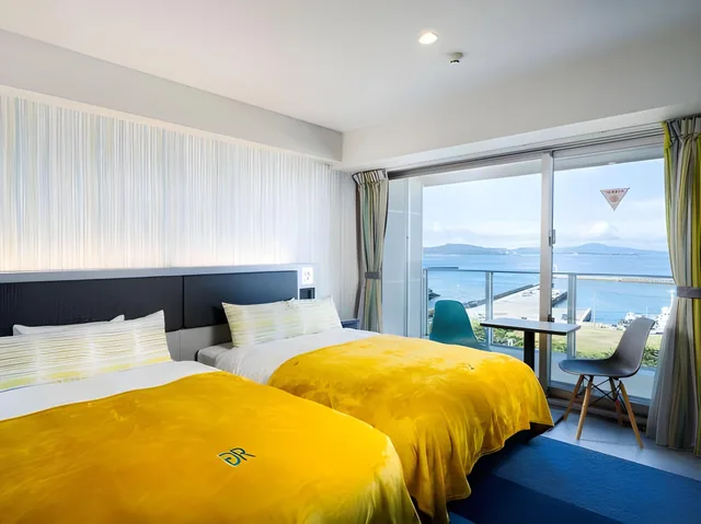 Semi Room, 2 Semi Double Beds, Ocean View، Green Rich Hotel Okinawa Nago 1/1