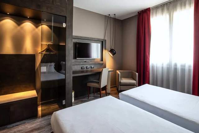 غرفة قياسية بسرير مزدوج، Maranello Palace (17Km From Modena) 2/2