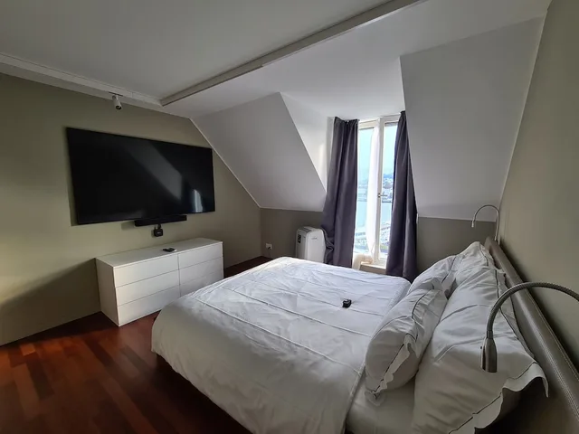 شقة بسريرين كوين بإطلالة على البحيرة بغرفتي نوم، Lucerne Lake View Apartments 2/5