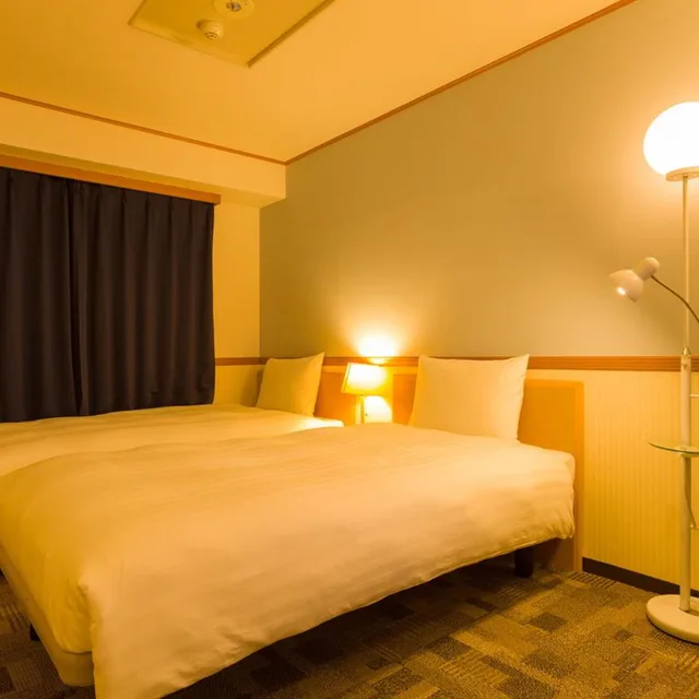 غرفة بسريرين منفصلين للمدخنين، Toyoko Inn Kokura-eki Shinkansen-guchi 3/10