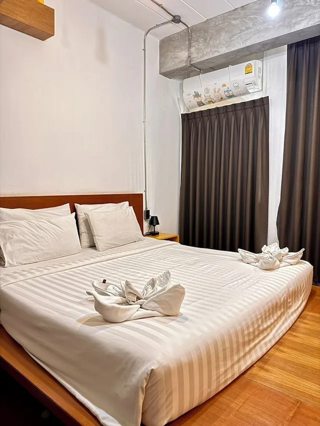 غرفة سوبيريور بسرير كوين، The Loft Room Nimman 1/10