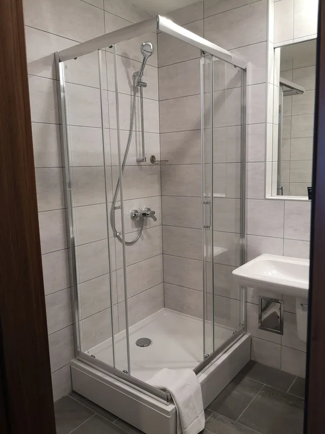 غرفة بسريرين منفصلين، Hotel Oliwski 3/3