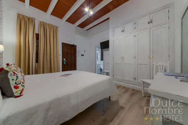 غرفة سوبيريور بسرير مزدوج بإطلالة على الجبل، Hotel Dulce Nombre 2/9