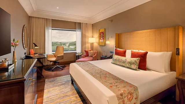 Regent، The Leela Hyderabad 1/3