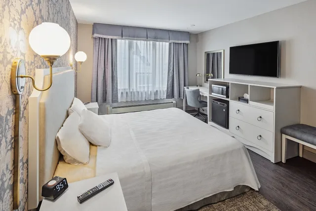 غرفة ديلوكس بسرير كينج، Hotel Seward 2/2