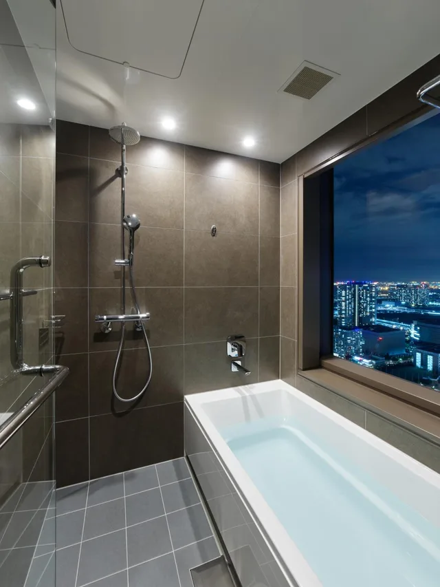 غرفة تنفيذية ركنية بسريرين منفصلين بإطلالة بحوض استحمام، Mitsui Garden Hotel Toyosu Premier 10/10