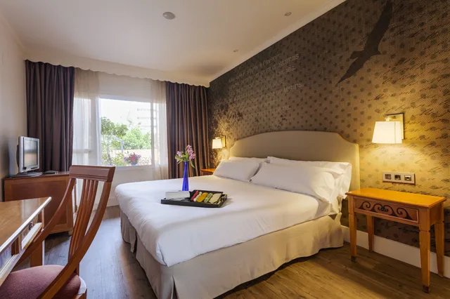 غرفة، Fenix Torremolinos Hotel – Adults Only 1/8