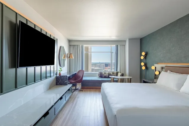 غرفة بسرير كينج لذوي الإعاقة، Hyatt Regency Denver 2/10