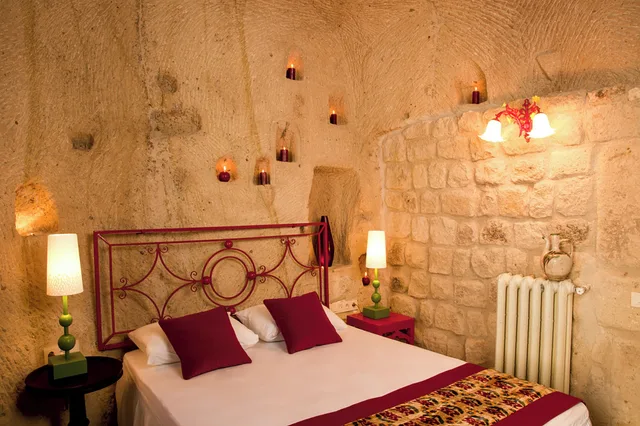 Standard, Double Bed, Hezen Cave Hotel 8/10