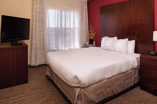 جناح استوديو بسرير كينج مع أريكة لذوي الإعاقة، Residence Inn Albuquerque Airport 1/1