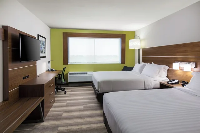 غرفة قياسية بسريرين كوين لذوي الإعاقة، HOLIDAY INN EXPRESS VISALIA 3/5