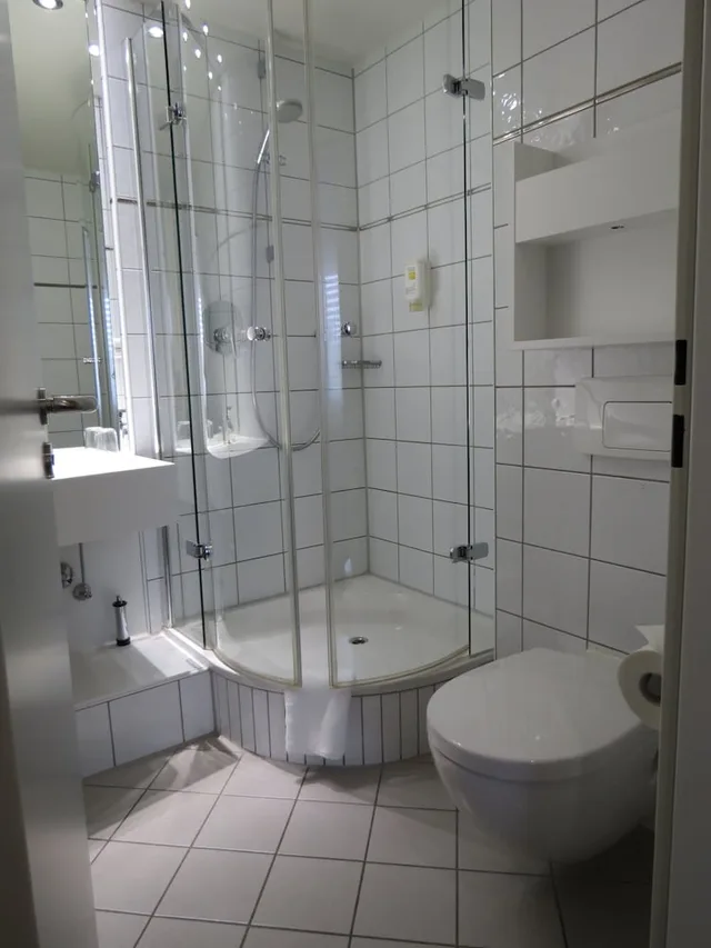 غرفة اقتصادية بسرير مزدوج، Comfor Hotel 4/4