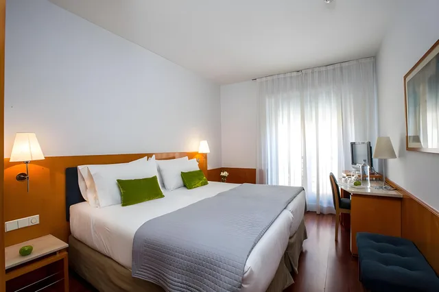 غرفة بسرير مزدوج أو سريرين منفصلين، Leonardo Boutique Hotel Madrid 1/1