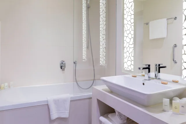 غرفة متصلة عائلية، Hotel N Vy 3/3