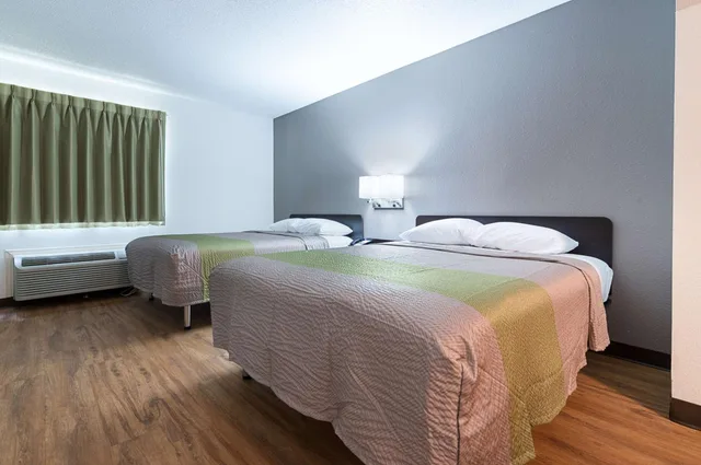غرفة بسرير كينج لذوي الإعاقة، Motel6 New Iberia, LA 4/10