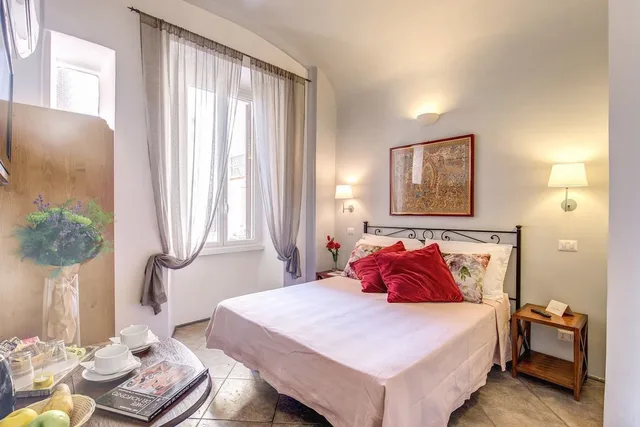 Room, Double Bed, B B La Casa Di Amy 1/10