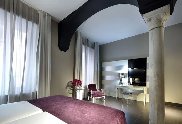 غرفة بريميوم بسرير مزدوج، Eurostars Sevilla Boutique 3/5