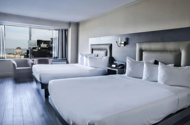 غرفة سوبيريور بسرير مزدوج أو سريرين منفصلين بإطلالة على المدينة، Le Concorde Hotel 1/1