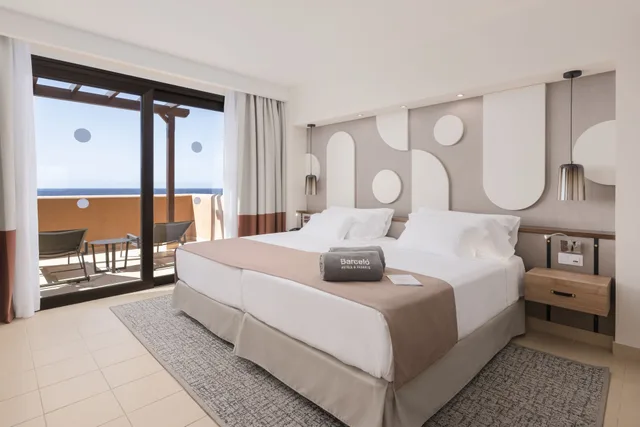جناح ديلوكس بسريرين منفصلين بإطلالة على البحر، Barcelo Tenerife Royal Level 1/10