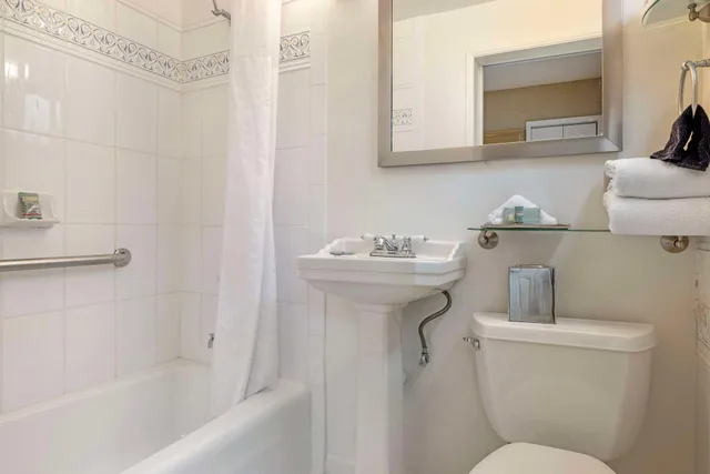 غرفة بسرير مزدوج لذوي الإعاقة، Best Western Downtown San Diego 4/4
